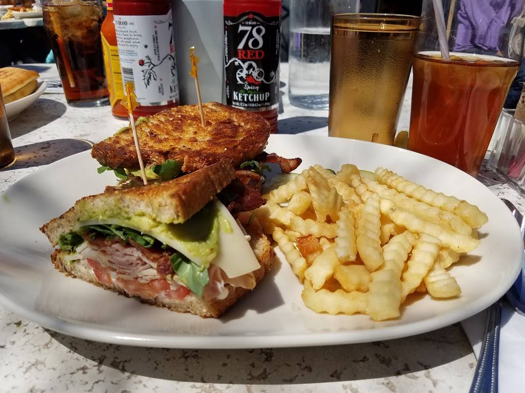 Gradys Snack N Dine | restaurant | 18147 Harwood Ave, Homewood, IL 60430, USA | 7087994700 OR +1 708-799-4700