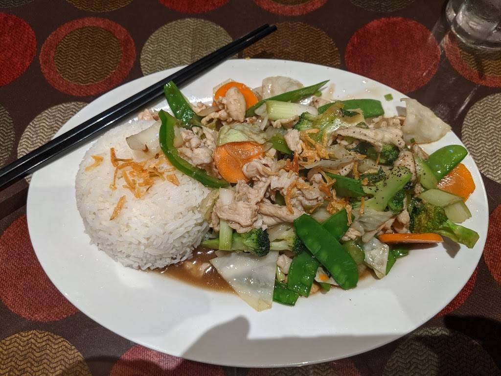 Pho Lee | restaurant | 756 E Glenn Ave, Auburn, AL 36830, USA | 3342092979 OR +1 334-209-2979