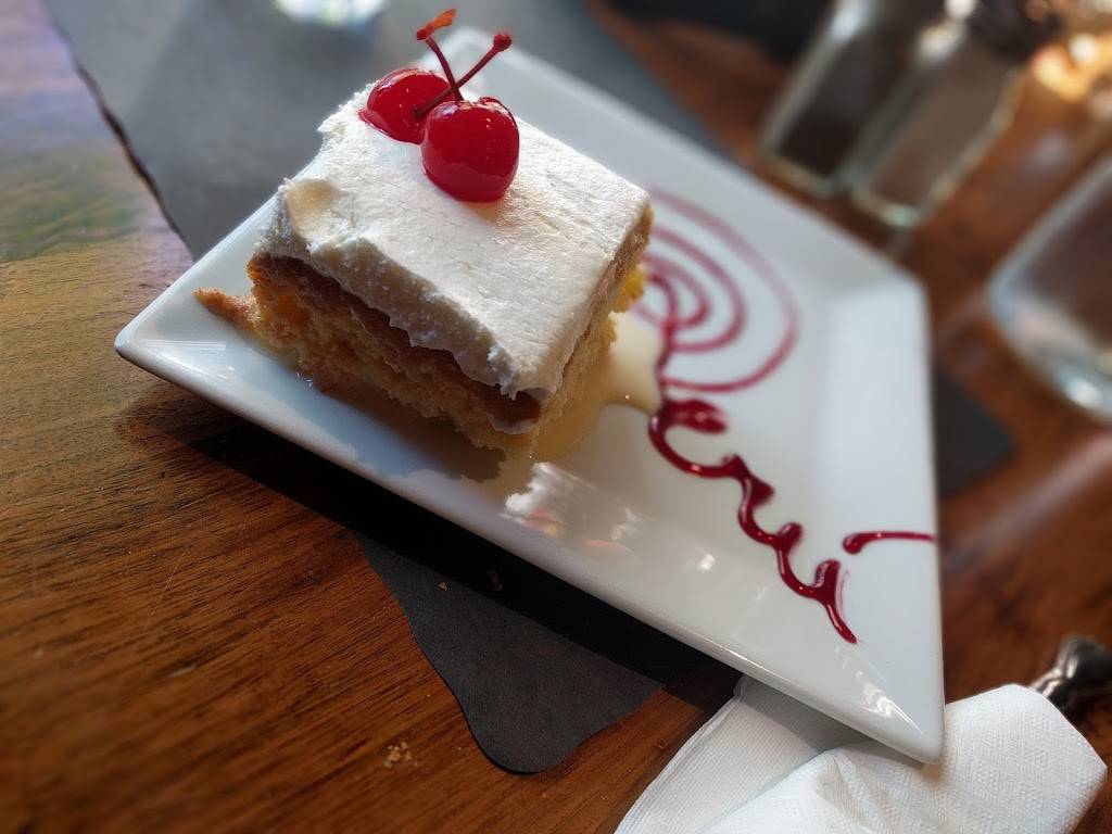 Fiesta On Main | restaurant | 249 Main St, Stamford, CT 06901, USA | 2033234300 OR +1 203-323-4300