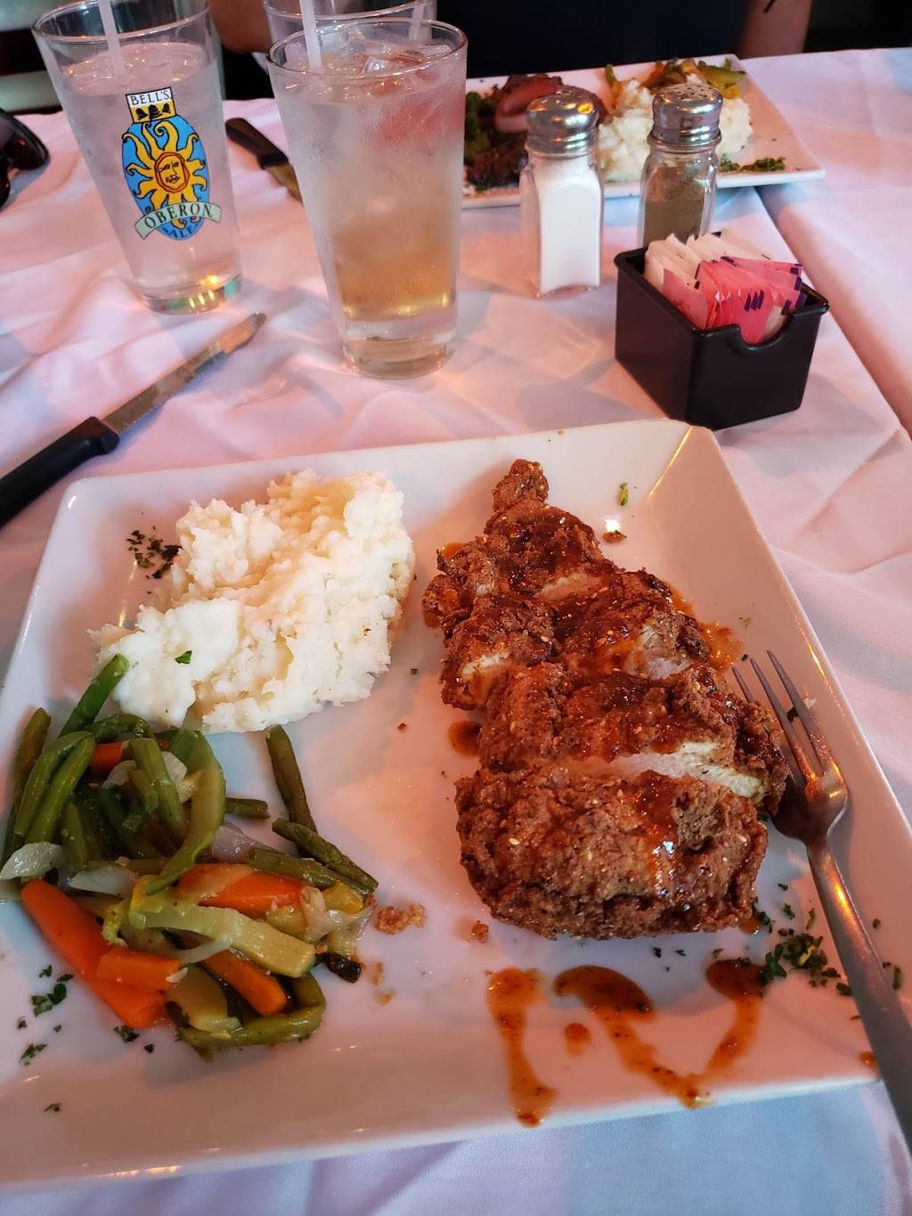 Angry Marlin Restaurant & Cool Water Bar | restaurant | 15605 S Padre Island Dr a, Corpus Christi, TX 78418, USA | 2102729973 OR +1 210-272-9973