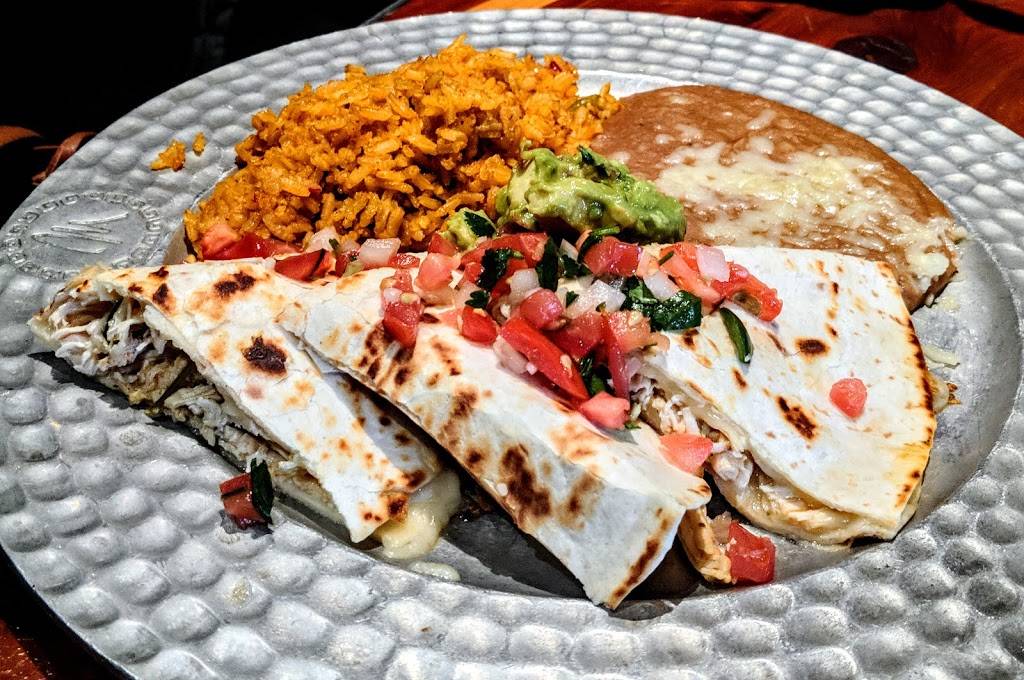 Moctezumas Mexican Restaurant & Tequila Bar | restaurant | 1150 Southcenter Mall, Tukwila, WA 98188, USA | 2065574757 OR +1 206-557-4757