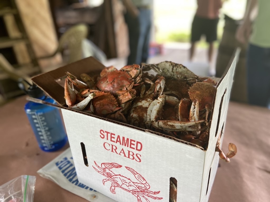 Farrell’s Seafood Roadside Stand | restaurant | 23201 Colton Point Rd, Avenue, MD 20609, USA | 3017693505 OR +1 301-769-3505