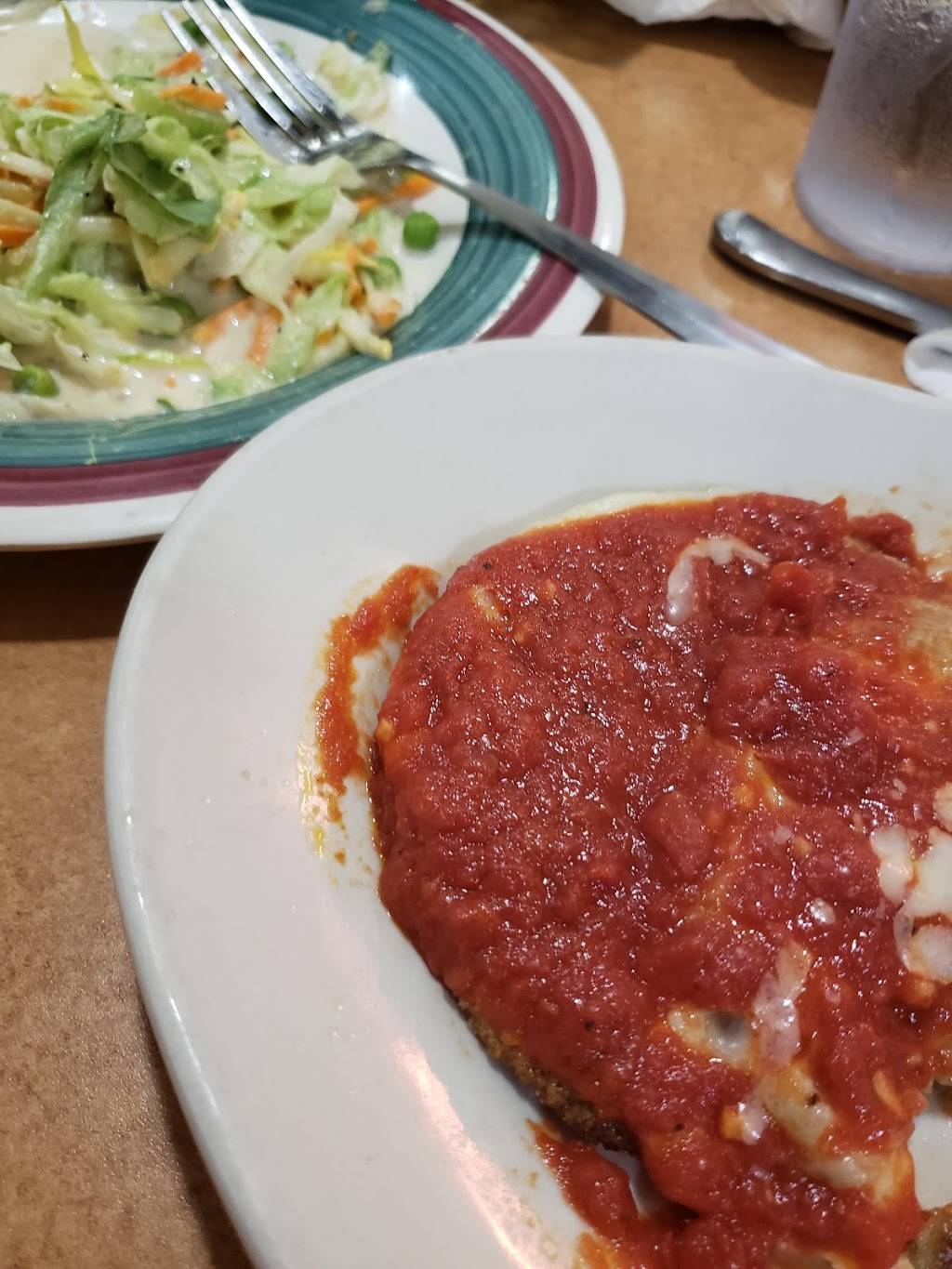 DiJulios Italian Restaurant | restaurant | 5422 Rattlesnake Hammock Rd, Naples, FL 34113, USA | 2397752886 OR +1 239-775-2886