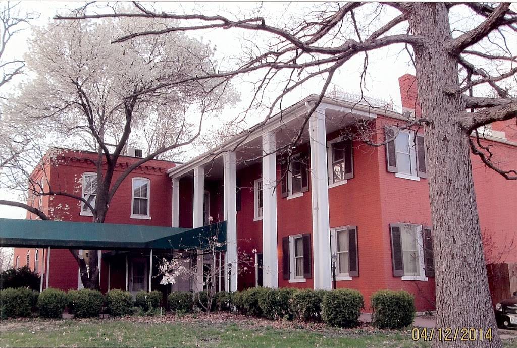 Bissell Mansion Restaurant & Dinner Theatre | restaurant | 4426 Randall Pl, St. Louis, MO 63107, USA | 3145339830 OR +1 314-533-9830