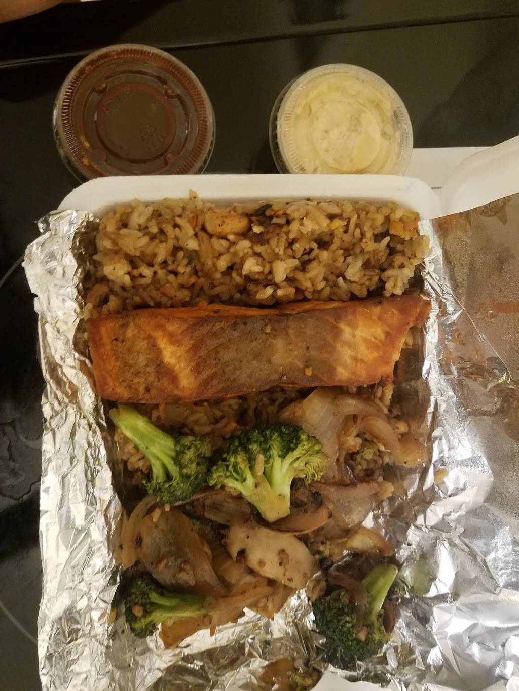 Yoshi Hibachi Grille East | restaurant | 19304 Kelly Rd, Harper Woods, MI 48225, USA | 3139248973 OR +1 313-924-8973