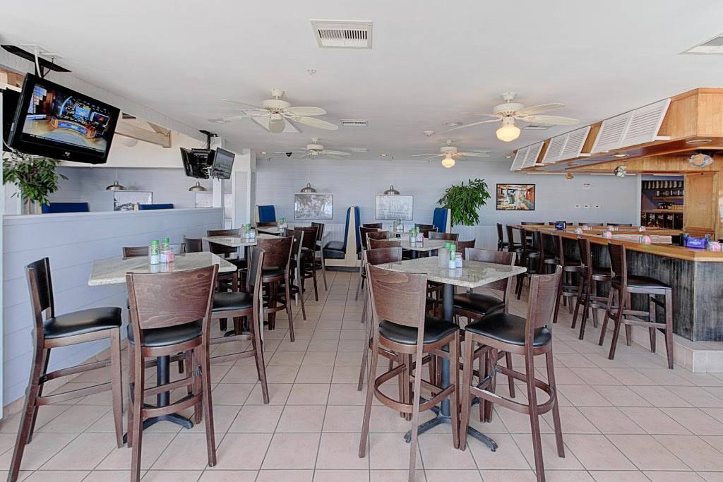 PierSide Grill and Famous Blowfish Bar | restaurant | 1000 Estero Blvd, Fort Myers Beach, FL 33931, USA | 2397657800 OR +1 239-765-7800