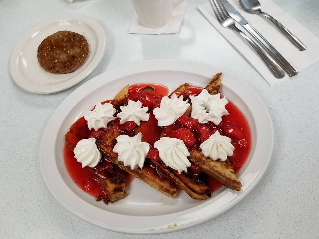 Waldo Cafe | restaurant | 235 Depot St, Waldo, WI 53093, USA | 9205287252 OR +1 920-528-7252