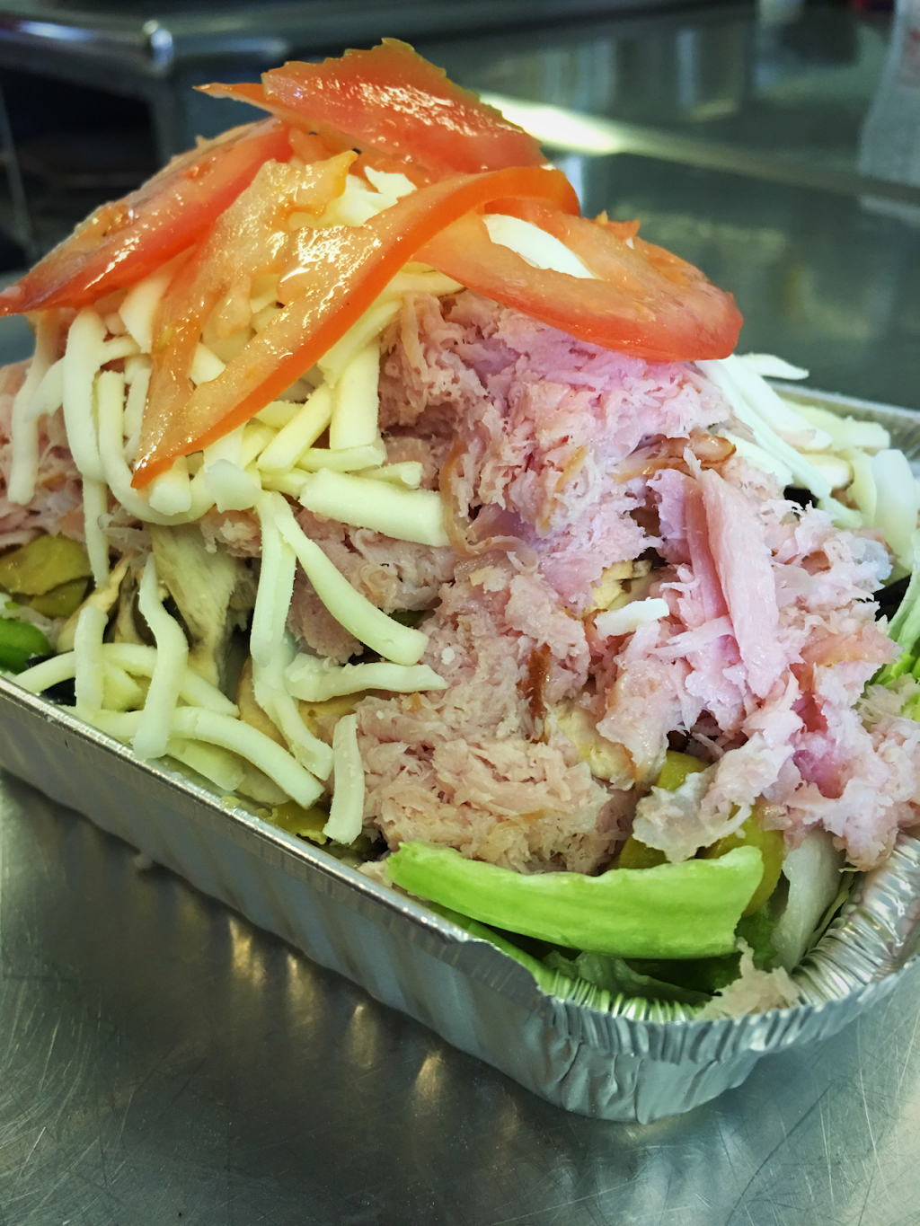 Papas Pizzeria | restaurant | 69045 M62, Suite J, Edwardsburg, MI 49112, USA | 2696630097 OR +1 269-663-0097