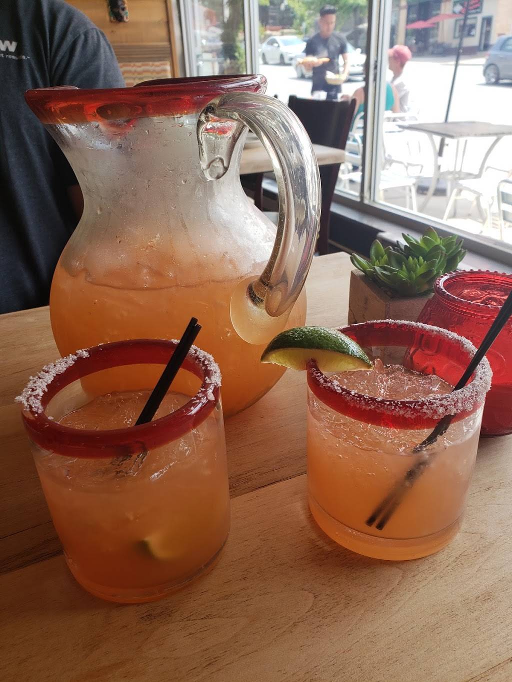 Tierra Caliente | restaurant | 128 Fayette St, Conshohocken, PA 19428, USA | 6108978694 OR +1 610-897-8694