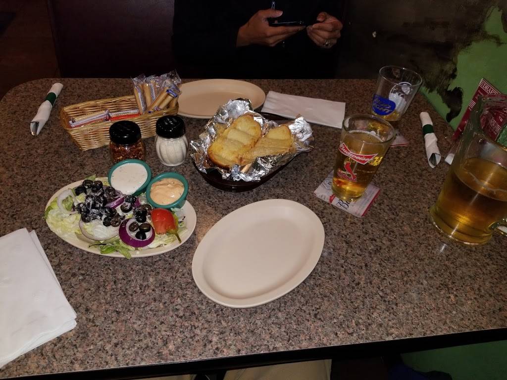 Cecil Whittakers Pizzeria | meal takeaway | 6018 S Grand Blvd, St. Louis, MO 63111, USA | 3143527277 OR +1 314-352-7277