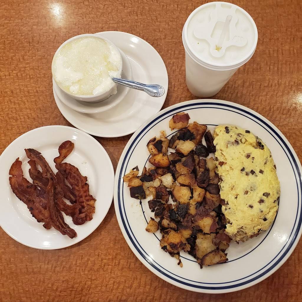 Blue Moon | restaurant | 4650 Donald Ross Rd, Palm Beach Gardens, FL 33418, USA | 5614293001 OR +1 561-429-3001