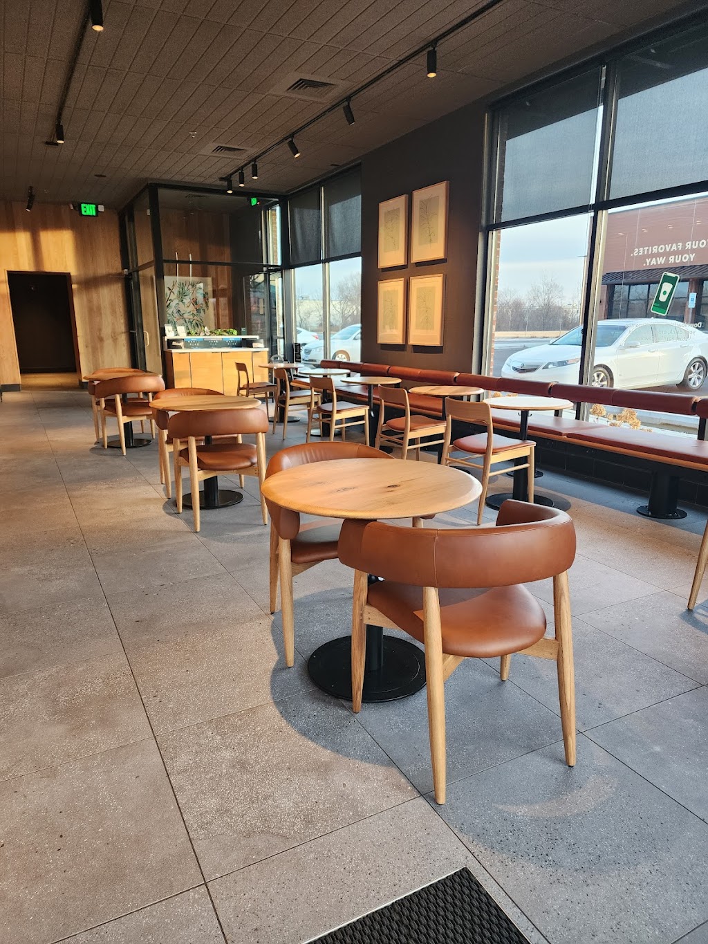 Starbucks | cafe | 1057 W Lake St, Hanover Park, IL 60133, USA | 6302703109 OR +1 630-270-3109