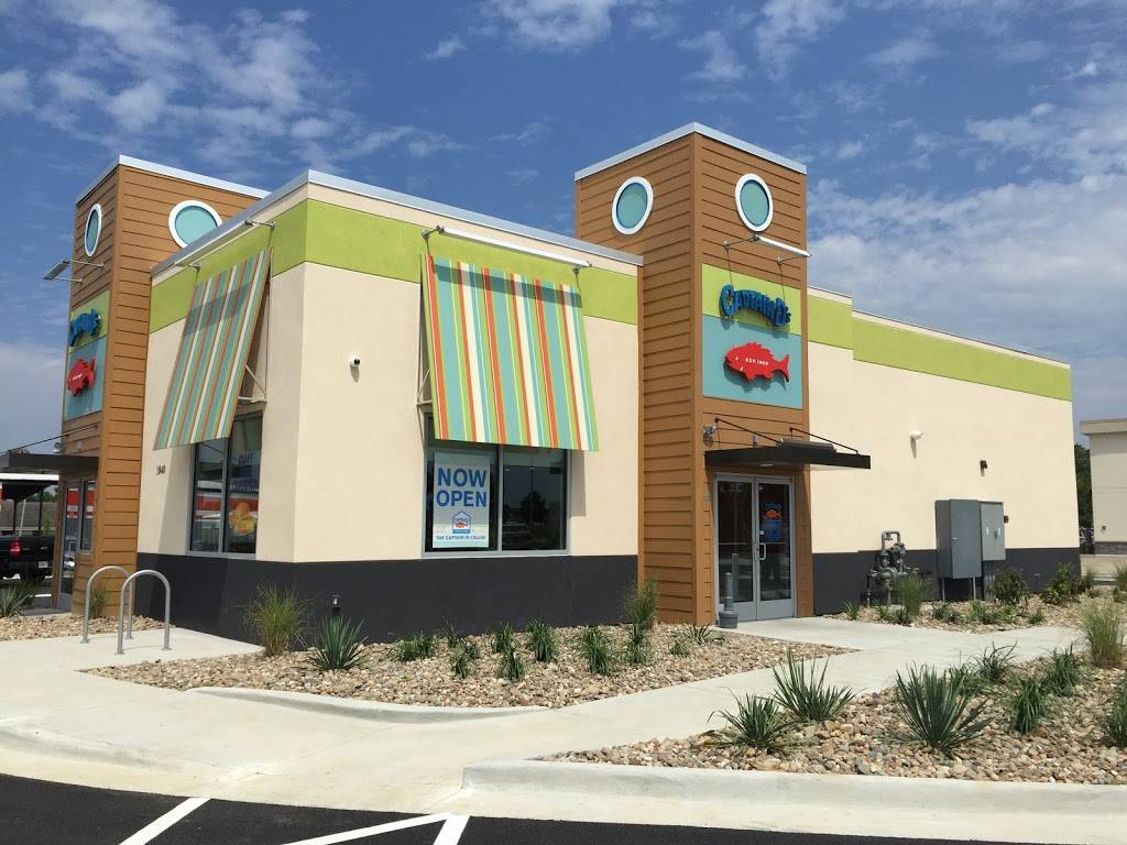 Captain Ds | restaurant | 1040 E Walnut St, Carbondale, IL 62901, USA | 6185217121 OR +1 618-521-7121