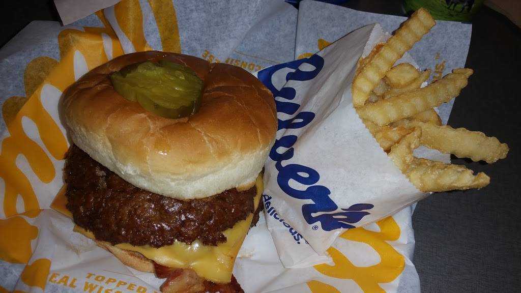 Culvers | restaurant | 4301 E Towne Blvd, Madison, WI 53704, USA | 6082440808 OR +1 608-244-0808