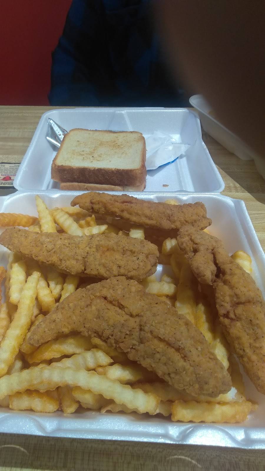 Frosty Queen | restaurant | 9600, 1120 N Gateway Dr, Madera, CA 93637, USA | 5596737678 OR +1 559-673-7678