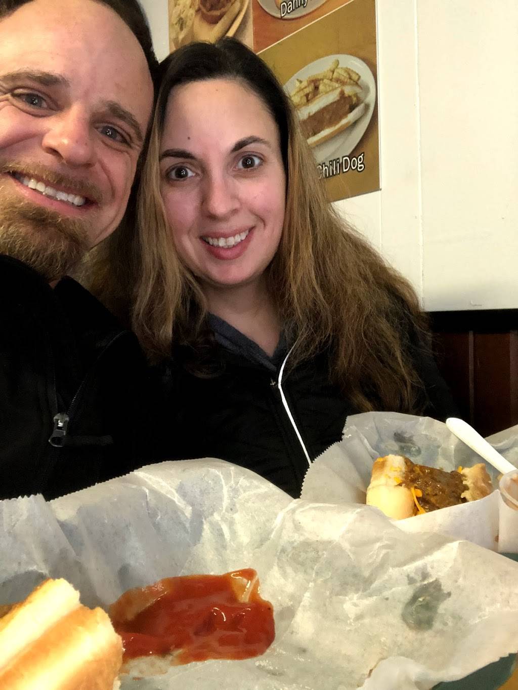 Dannys Hot Dogs | restaurant | 1007 Kempsville Rd, Norfolk, VA 23502, USA | 7574611701 OR +1 757-461-1701