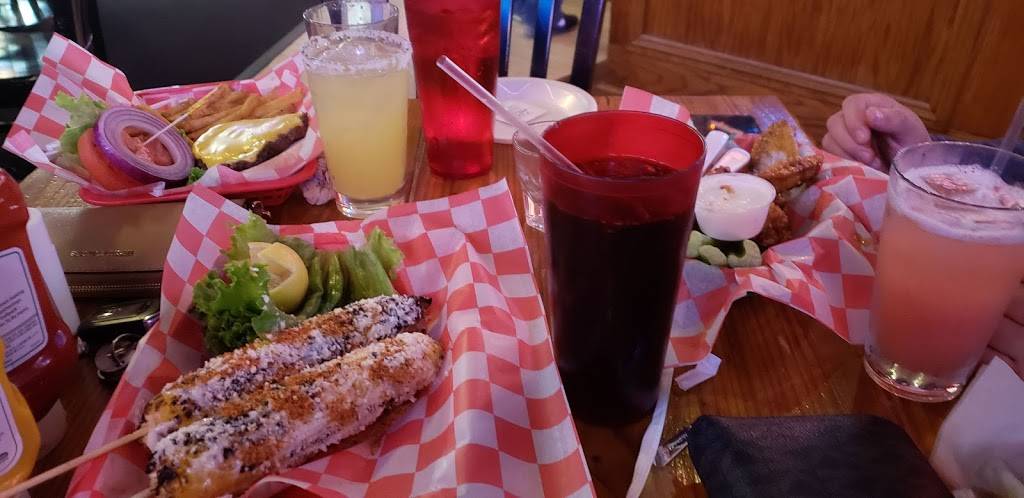 Woodys Sports Tavern & Grill | restaurant | 8322 Chapel Hill Rd, Cary, NC 27513, USA | 9193807737 OR +1 919-380-7737