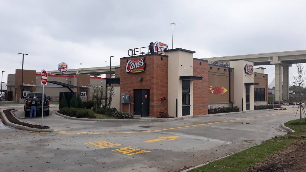 Raising Canes Chicken Fingers | meal takeaway | 12201 Westheimer Rd, Houston, TX 77077, USA | 2814977907 OR +1 281-497-7907