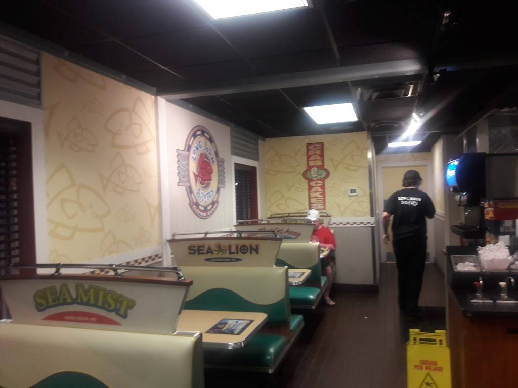 Long John Silvers | restaurant | 2519 W Parrish Ave, Owensboro, KY 42301, USA | 2706854814 OR +1 270-685-4814