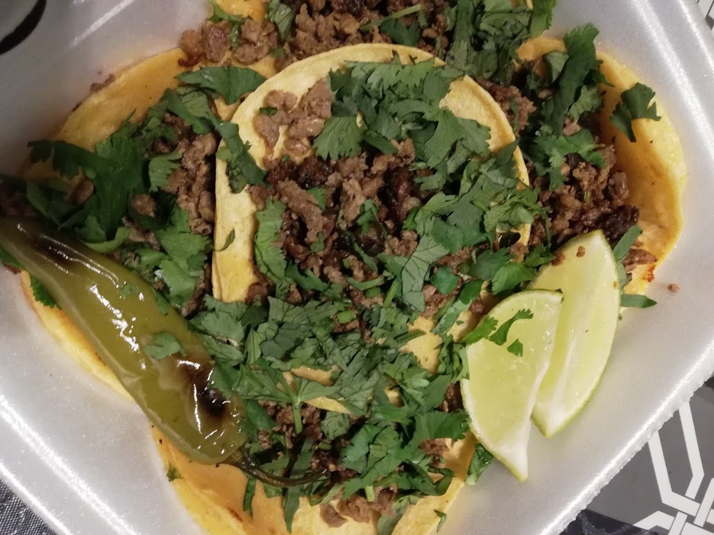 777 Mini Tacos | restaurant | 3643 SW Military Dr, San Antonio, TX 78211, USA | 2107392574 OR +1 210-739-2574