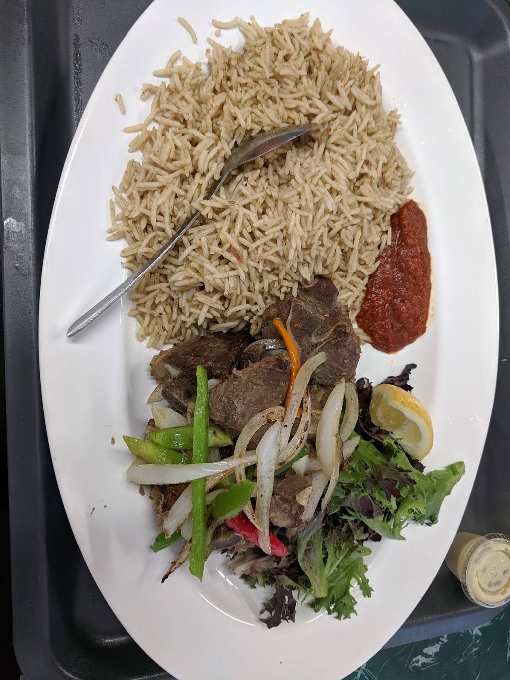 Luula Halal Somali Restaurant | restaurant | 2439 Summer Ave, Memphis, TN 38112, USA | 9013634540 OR +1 901-363-4540