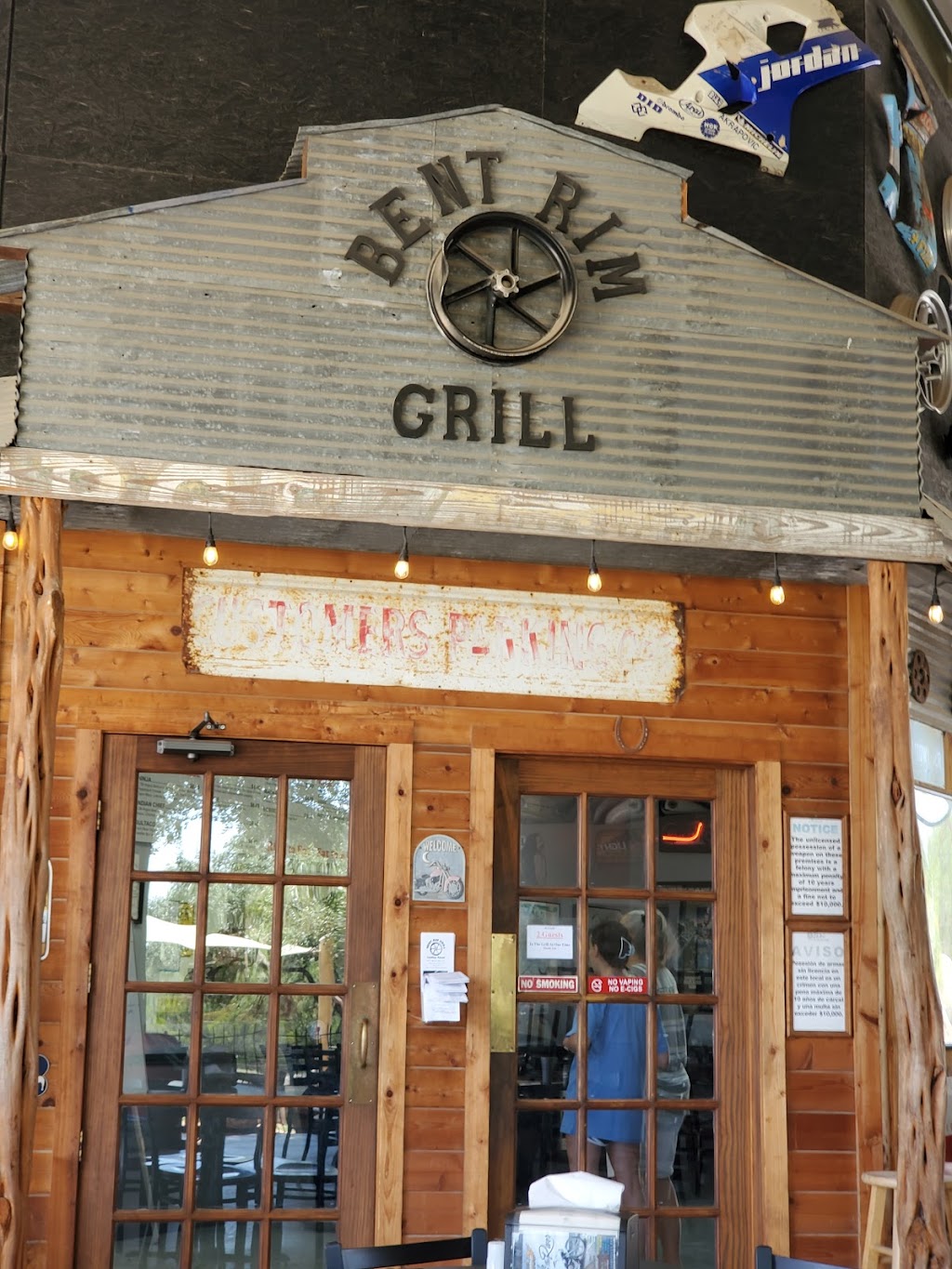 Bent Rim Grill | meal takeaway | 657 Ranch Rd 337 W, Leakey, TX 78873, USA | 8302326649 OR +1 830-232-6649