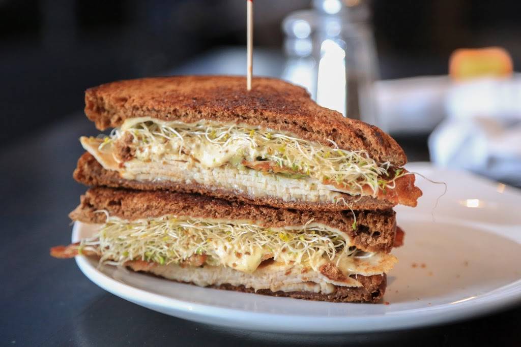 Sahms Ale House Village of WestClay | restaurant | 12819 E New Market St, Carmel, IN 46032, USA | 3178536278 OR +1 317-853-6278