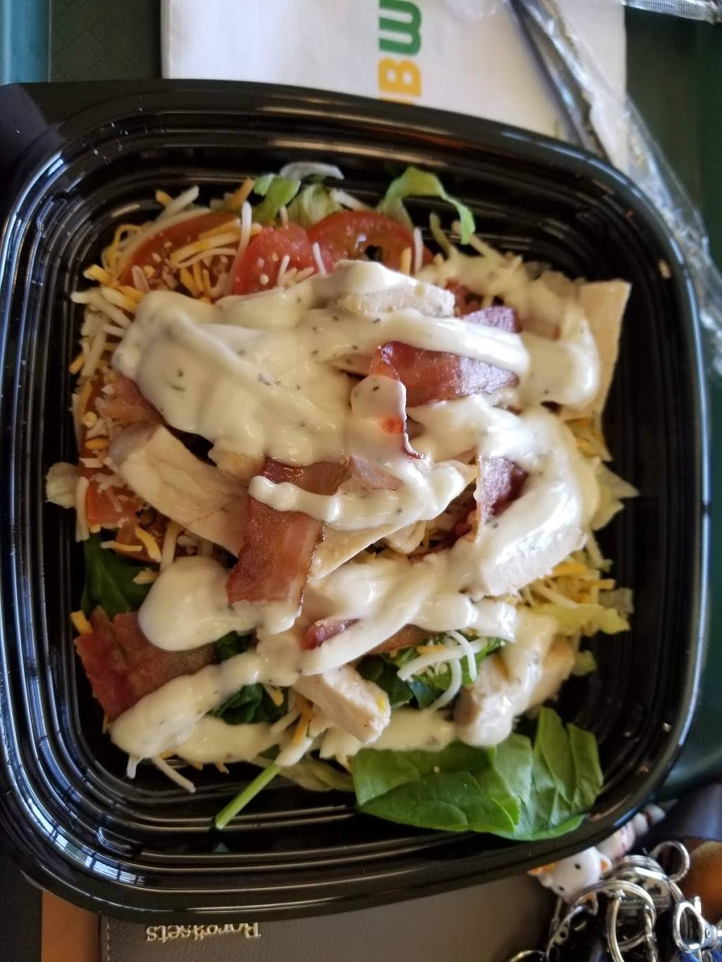 Subway Restaurants | restaurant | 1186 N Main St, Manteca, CA 95336, USA | 2092393233 OR +1 209-239-3233