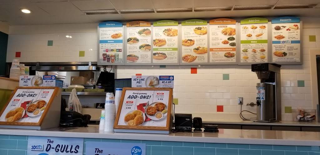 Captain Ds | restaurant | 317 W Main St, Hendersonville, TN 37075, USA | 6158245502 OR +1 615-824-5502