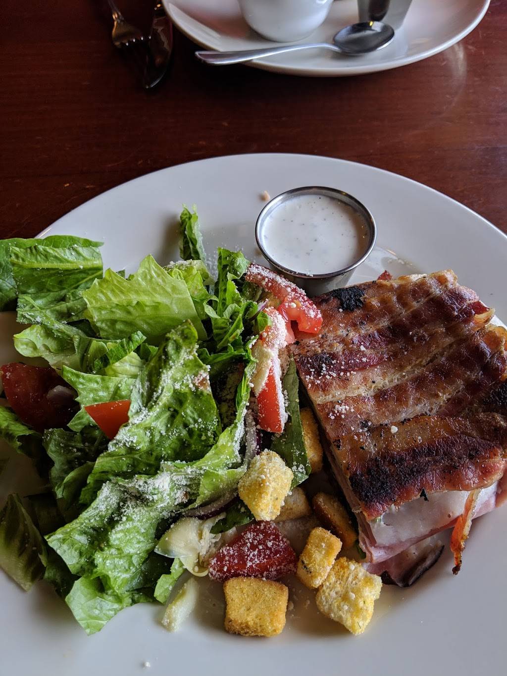 Lake Pointe Grill | restaurant | 1386 Toronto Rd, Springfield, IL 62712, USA | 2176793900 OR +1 217-679-3900