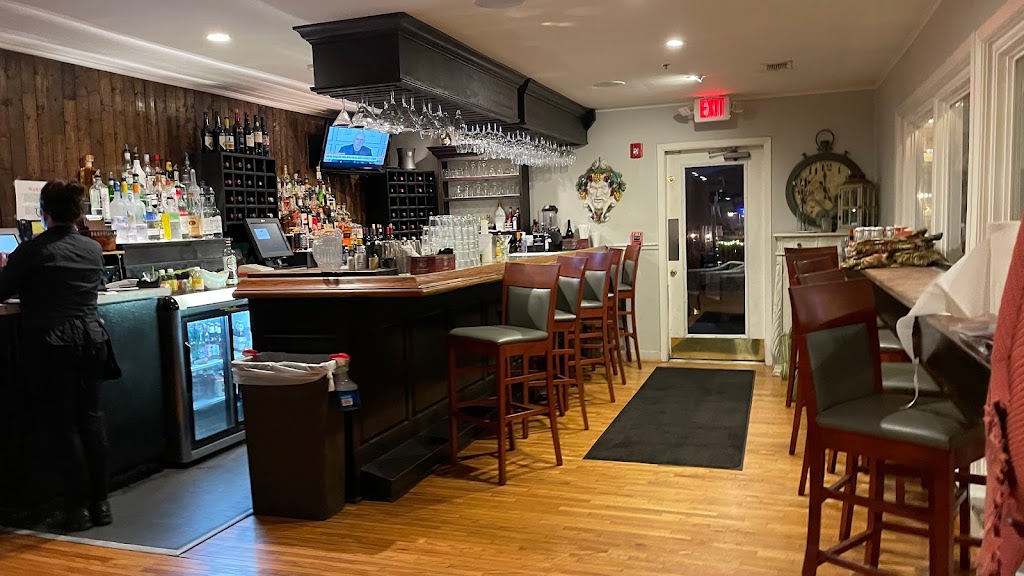 Capers Restaurant | restaurant | 14502 Cantrell Rd #4271, Little Rock, AR 72223, USA | 5018687600 OR +1 501-868-7600