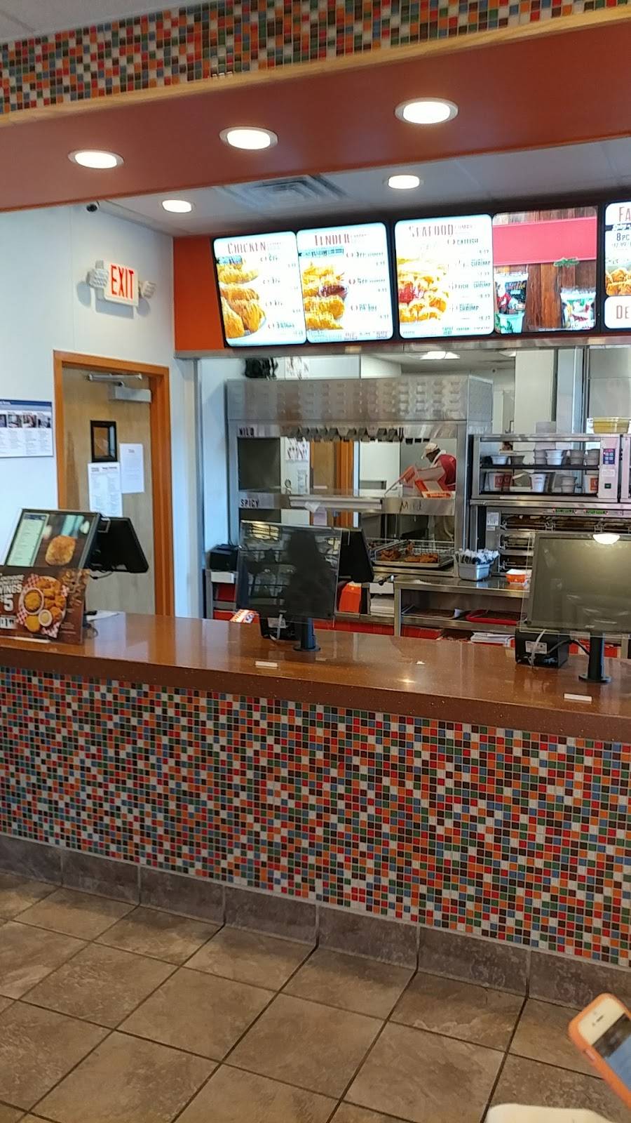 Popeyes Louisiana Kitchen | restaurant | 3160 Atlanta Hwy, Athens, GA 30606, USA | 7062475414 OR +1 706-247-5414