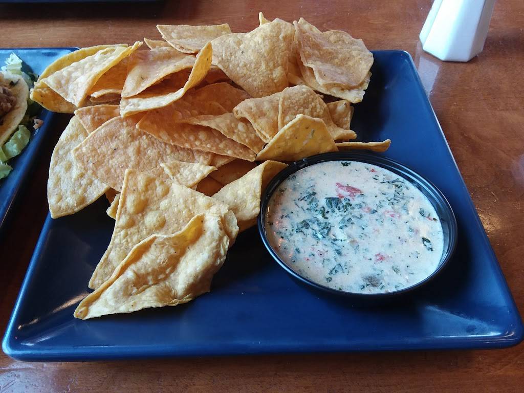 Wet Willies | restaurant | 800 Gervais St, Columbia, SC 29201, USA | 8037795650 OR +1 803-779-5650