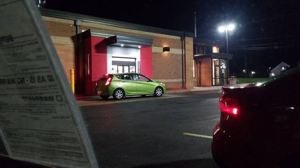 Wendys | restaurant | 707 W Center St, West Bridgewater, MA 02379, USA | 5085834357 OR +1 508-583-4357