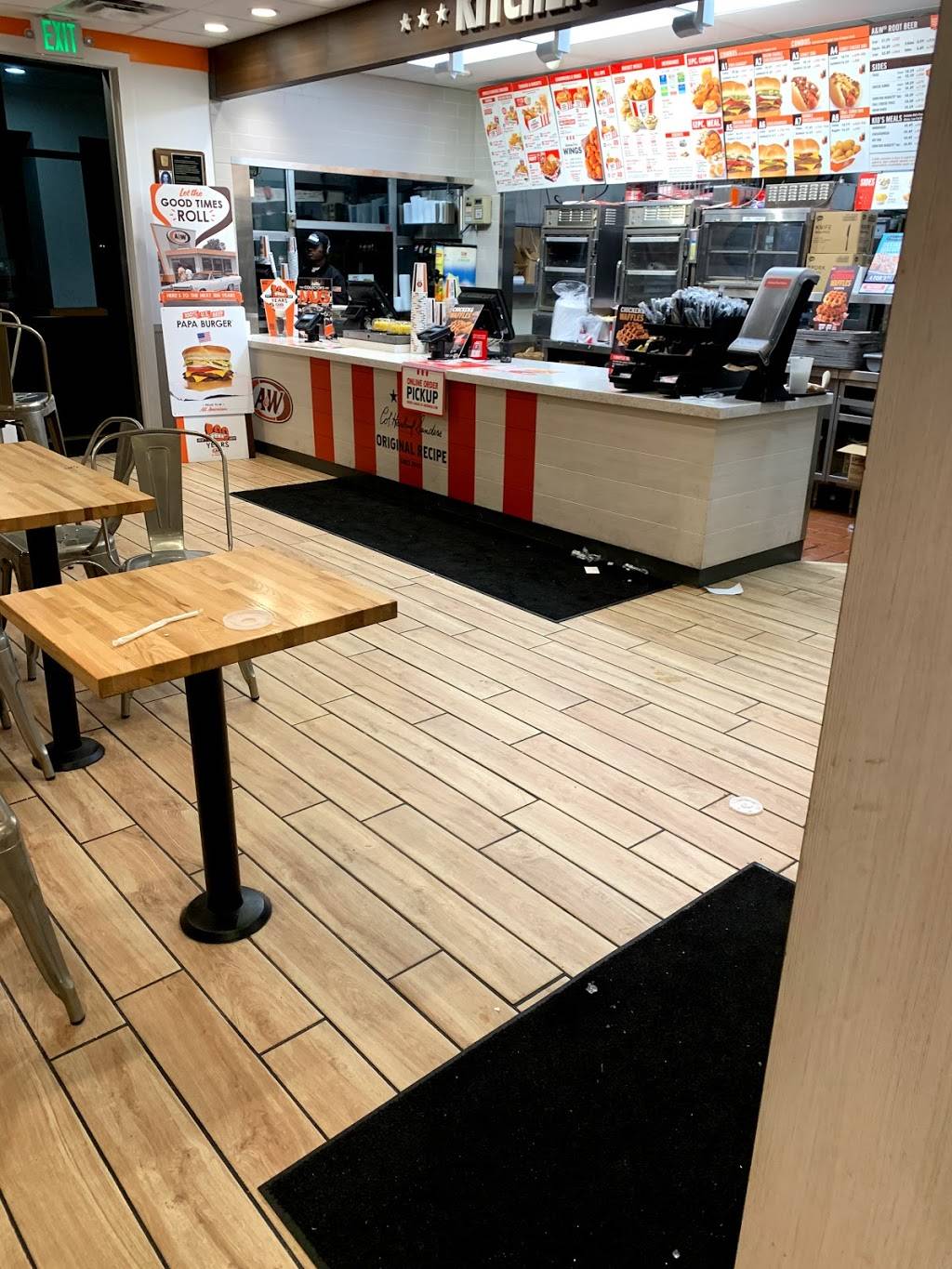 KFC | restaurant | 132 N Redwood Rd, Salt Lake City, UT 84116, USA | 8013648650 OR +1 801-364-8650