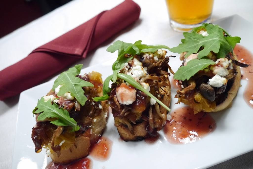 Dudleys Restaurant & Bar | restaurant | 19 Merrimack St, Lowell, MA 01852, USA | 8572531389 OR +1 857-253-1389