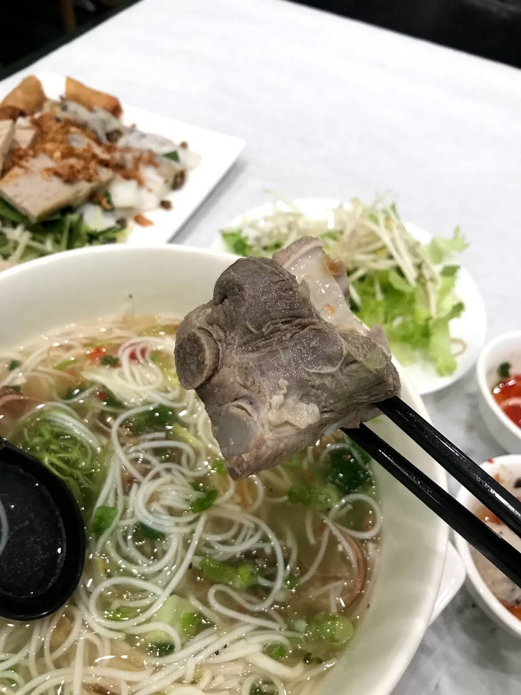 Bánh Cuôn Bun Moc Ông Ta | restaurant | 999 Story Rd Ste 9030, San Jose, CA 95122, USA | 4083595767 OR +1 408-359-5767