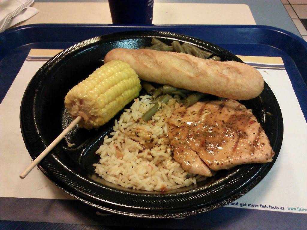 Long John Silvers | restaurant | 7720 Main St #10, Fogelsville, PA 18051, USA | 6103668815 OR +1 610-366-8815