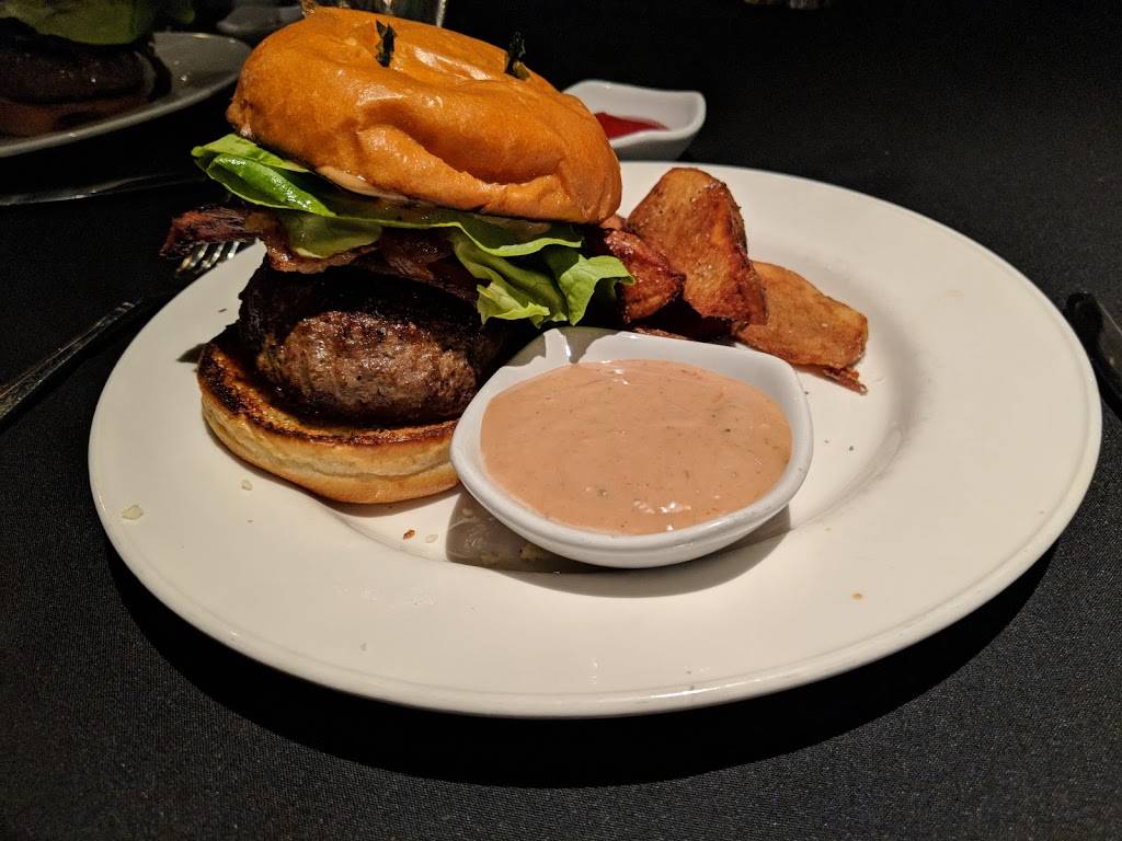 London Chop House | restaurant | 155 W Congress St, Detroit, MI 48226, USA | 3139620277 OR +1 313-962-0277