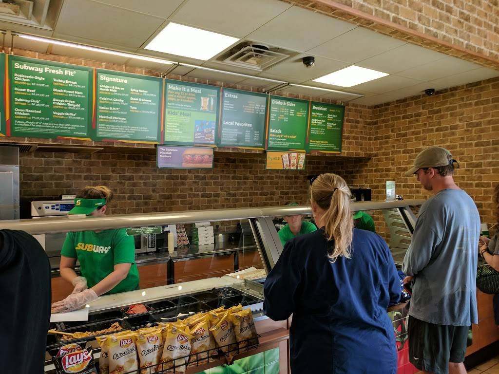 Subway | restaurant | 1194 Prince Ave, Athens, GA 30606, USA | 7063532286 OR +1 706-353-2286