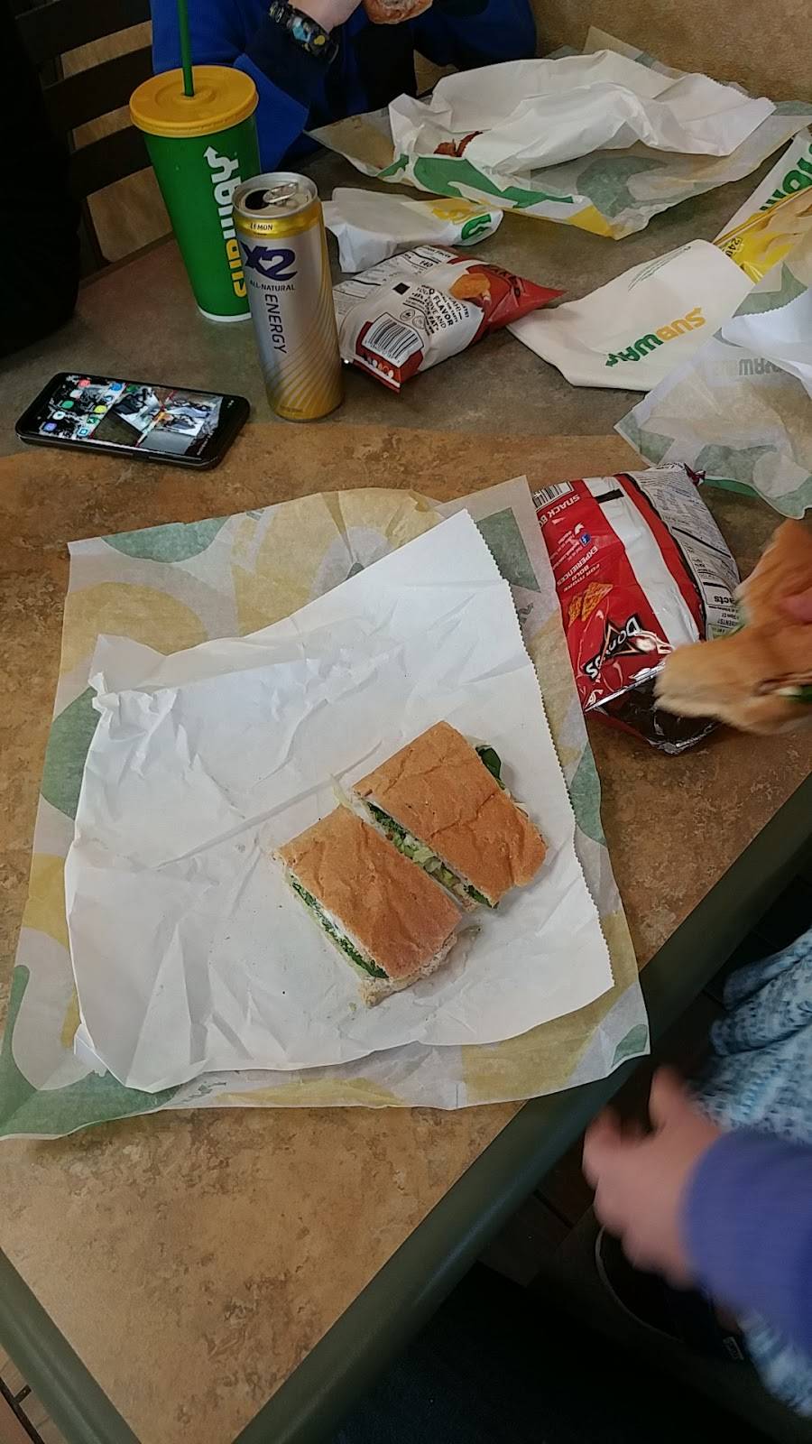 Subway | restaurant | 2172 N Ashley St, Valdosta, GA 31602, USA | 2292422477 OR +1 229-242-2477