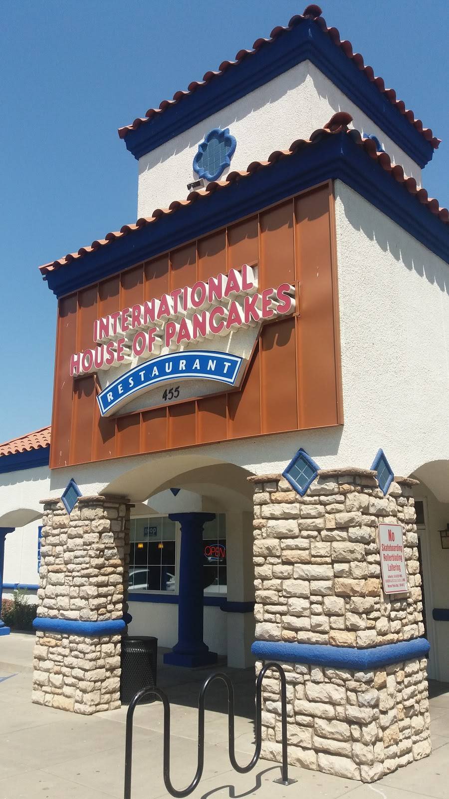 IHOP | bakery | 455 W Olive Ave, Merced, CA 95348, USA | 2097258597 OR +1 209-725-8597