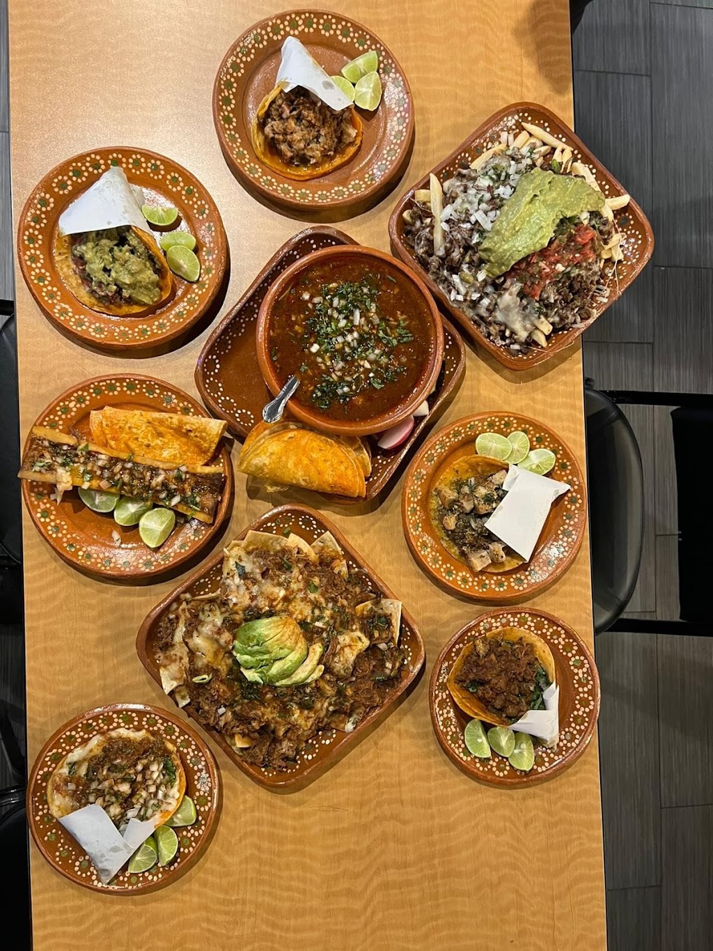 La Puerta Negra Mexican Kitchen and Bar | restaurant | 3935 E Charleston Blvd, Las Vegas, NV 89104, USA | 7024853366 OR +1 702-485-3366