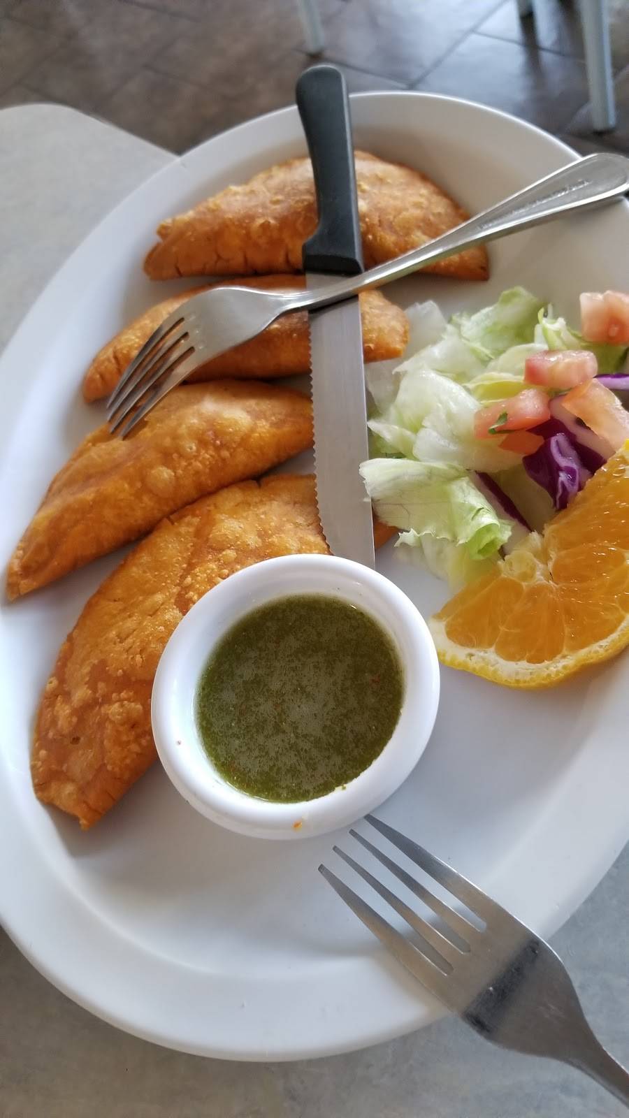 La Playita Restaurant | restaurant | 2238 N Pecos Rd, Las Vegas, NV 89115, USA | 7024594169 OR +1 702-459-4169