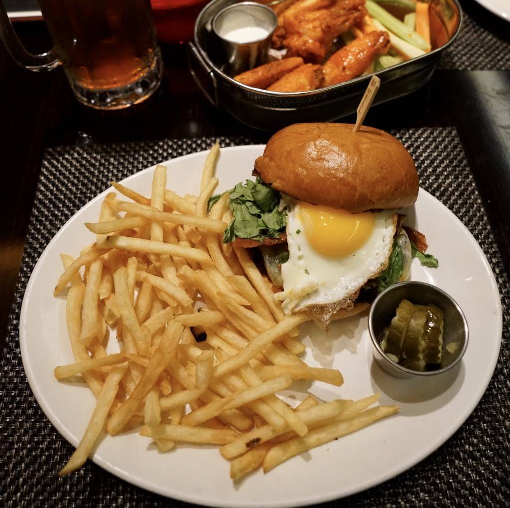 Media Grill + Bar | restaurant | 2201 N Stemmons Fwy, Dallas, TX 75207, USA | 2147617439 OR +1 214-761-7439