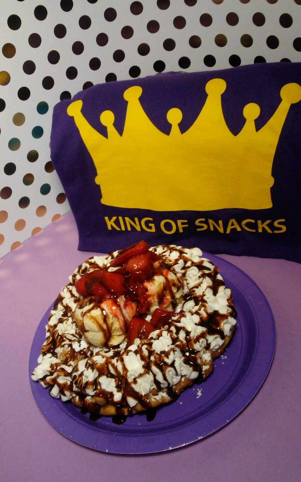 King of Snacks | restaurant | 128 S Guadalupe St, San Marcos, TX 78666, USA | 2105528337 OR +1 210-552-8337