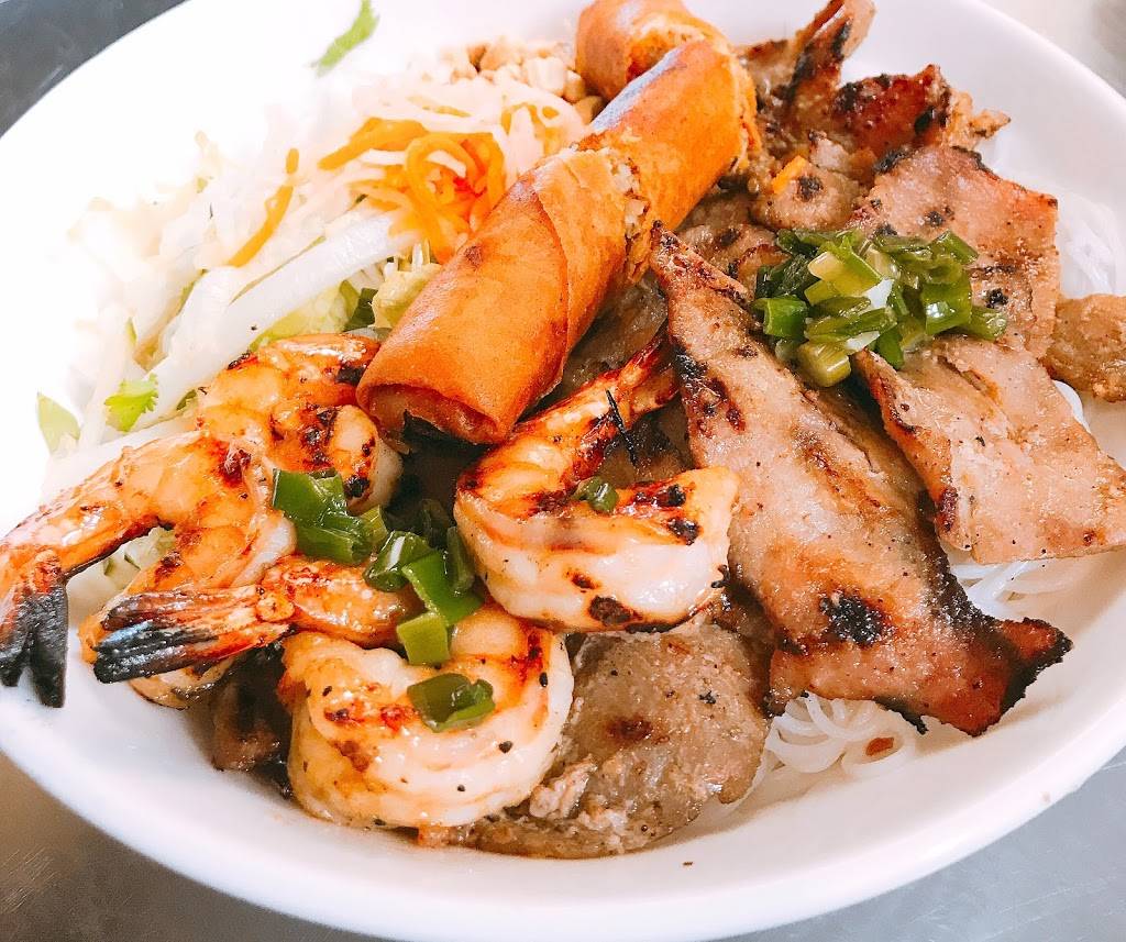 Pho Viet | restaurant | 2475 San Ramon Valley Blvd #10, San Ramon, CA 94583, USA | 9257915600 OR +1 925-791-5600