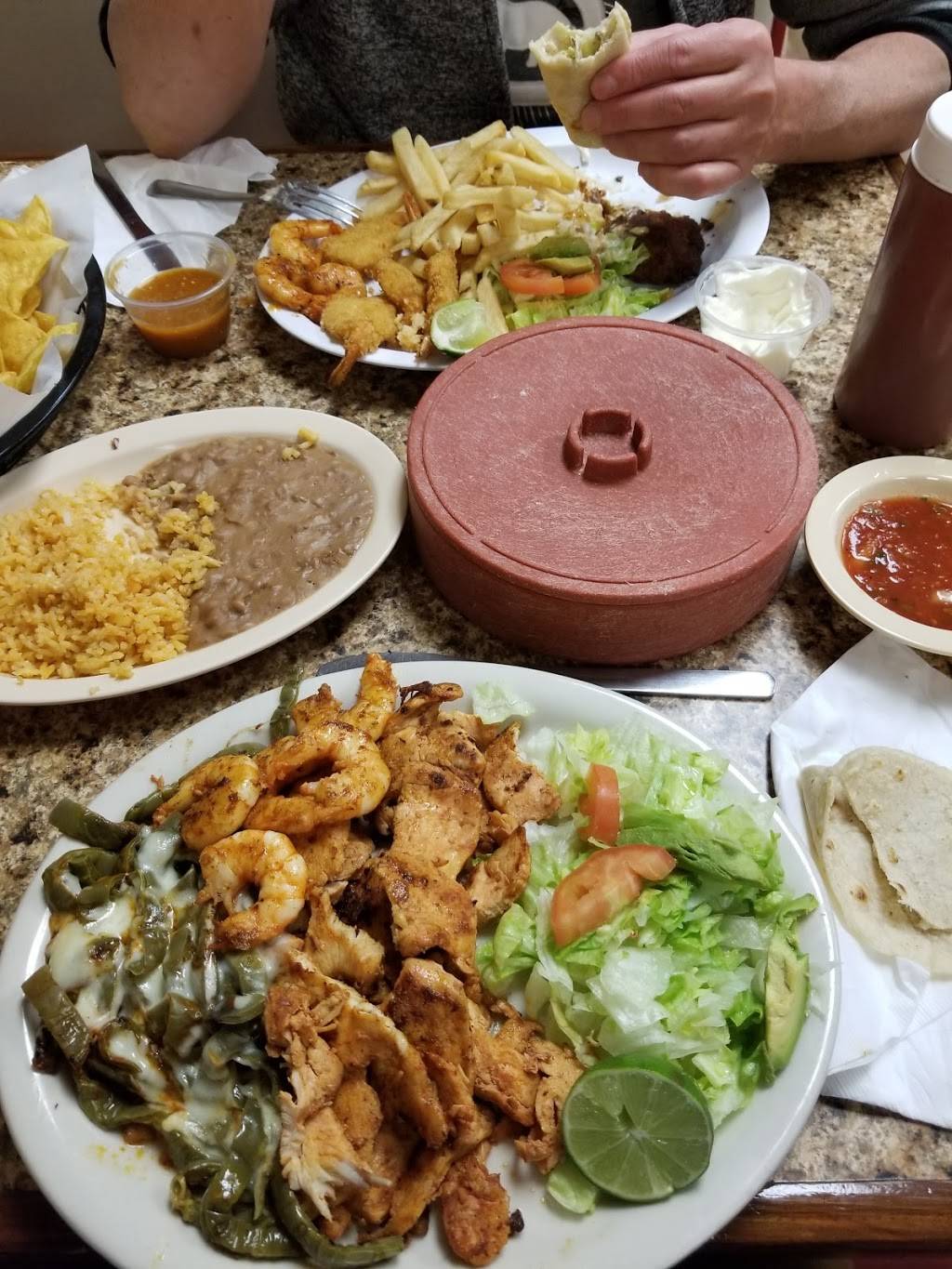 Las Cazuelas Restaurant, Inc. | restaurant | 1766 W 5000 S, Taylorsville, UT 84129, USA | 8019674084 OR +1 801-967-4084