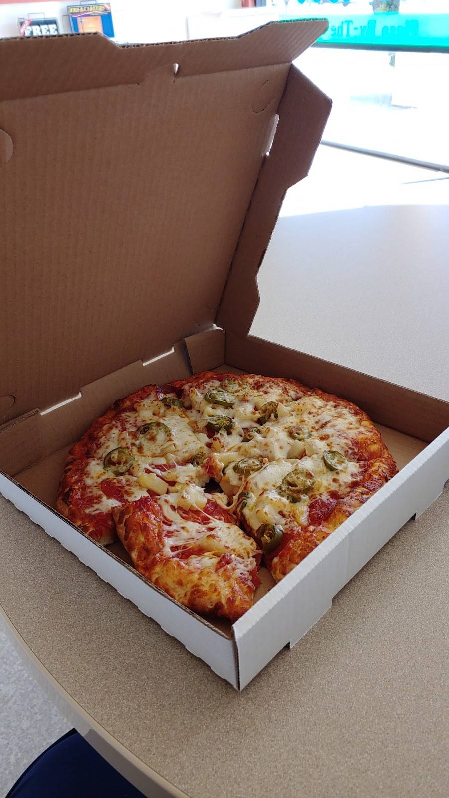 Red Apple Pizza | restaurant | 14799 Washington Ave, San Leandro, CA 94578, USA | 5103574500 OR +1 510-357-4500