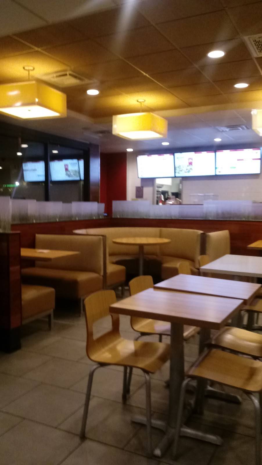 Wendys | restaurant | 811 S 5th St, Waco, TX 76706, USA | 2542276480 OR +1 254-227-6480